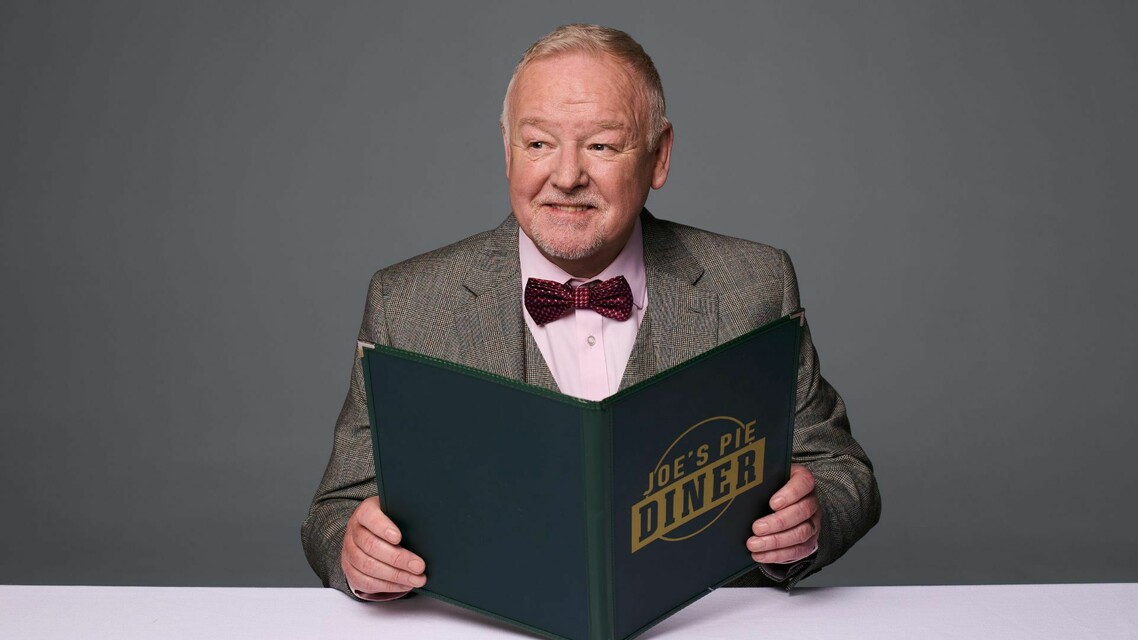 Les Dennis as Old Joe
